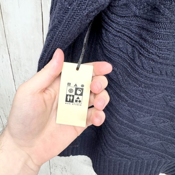 Max Studio Sweater Women Size Medium Collared Long Sleeve Cable Knit Cardigan - Picture 8 of 8